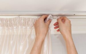 Curtain Cleaning North Willoughby: Tips and Tricks for a Cleaner Home